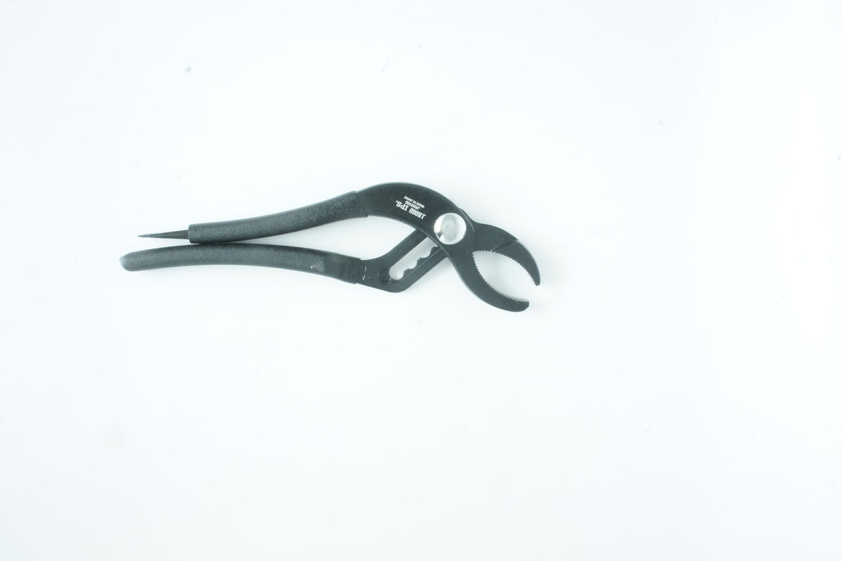 9"     Pipe Pliers