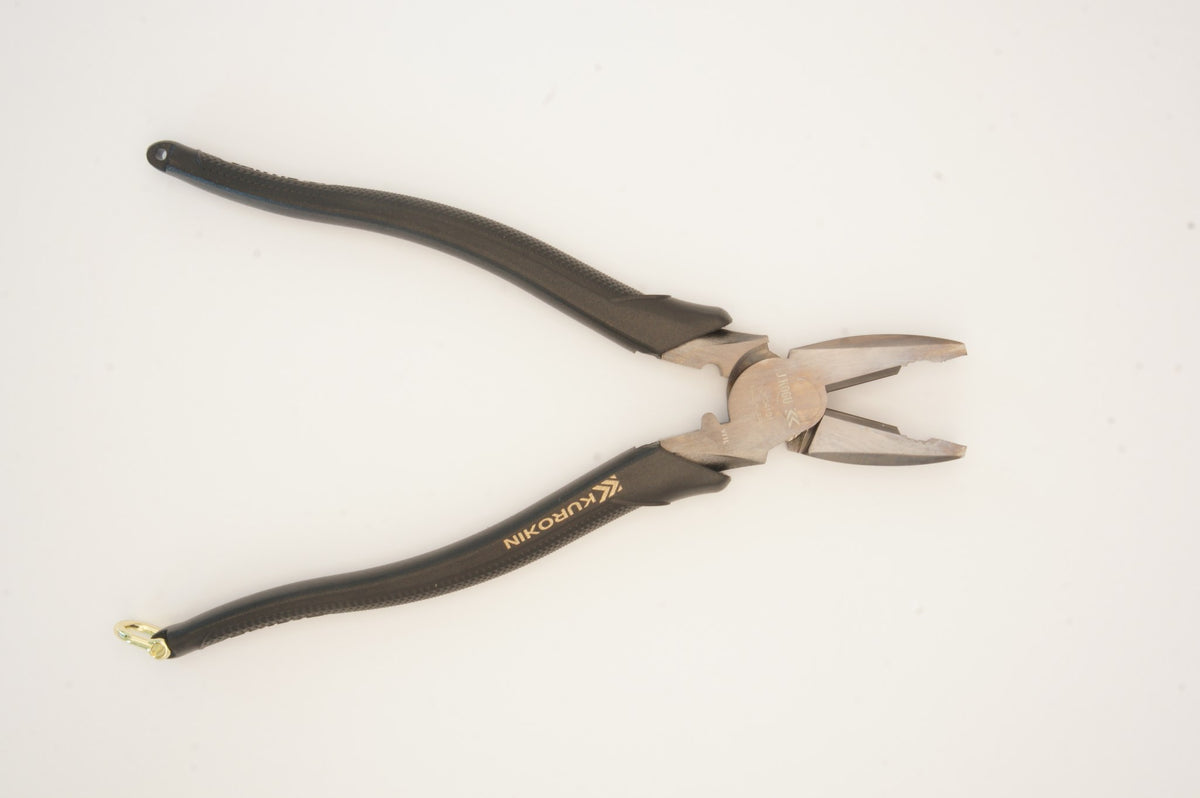9" High Leverage Lineman's Pliers With Crimping